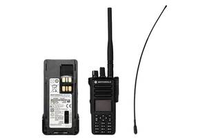 Комплект оригинальной цифровой радиостанции Motorola MotoTRBO DP4800e VHF AES-256 шифрование + 1 аккумулятор и 47см а...