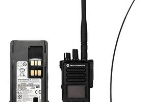 Комплект оригинальной цифровой радиостанции Motorola MotoTRBO DP4800e VHF AES-256 шифрование + 1 аккумулятор и 47см а...