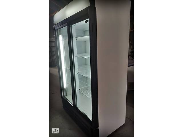 Продам холодильні шкафи вітрини б/у для напоїв