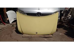 Капот желтый цвет Mercedes Vito 639