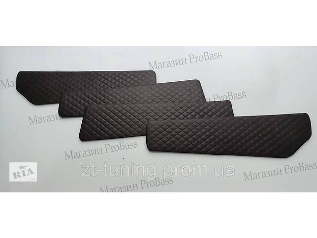 Карты Дверные Ваз 21099 вставки в карты обшивка дверей ромб красный ...