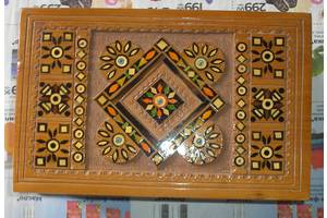 дерев'яна скринька