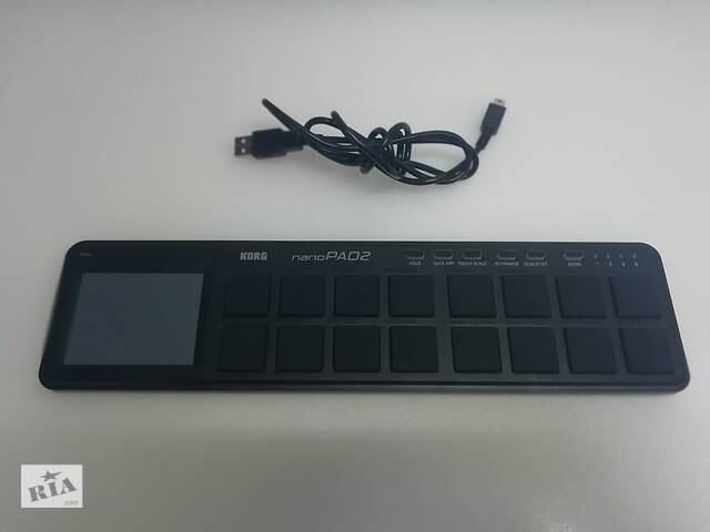 MIDI контроллер Korg nanoPad 2