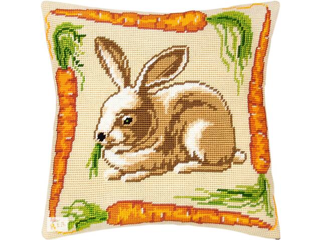 Набір для вишивання декоративної подушки Чарівниця Кріль із морквою 40×40 см V-41