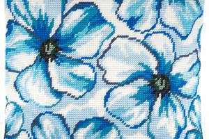 Набір для вишивання декоративної подушки Чарівниця Сині квіти 40×40 см V-239