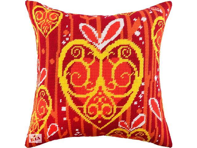 Набір для вишивання декоративної подушки Чарівниця Вогняне серце 40×40 см V-180