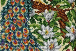 Набір для вишивки бісером 'Павич' сад, квіти, сакура, закохані, часткова викладка, 20х45 см