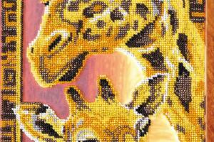 Набор для вышивки бисером на натуральном художественном холсте Абрис Арт Жирафы AB-538