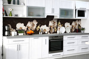 Наклейка на скинали Zatarga на кухню «Царство белой орхидеи» 600х2500 мм виниловая 3Д наклейка кухонный фартук