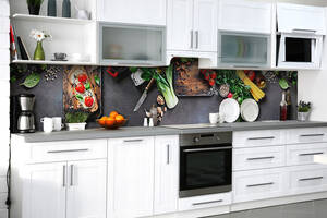 Наклейка на скинали Zatarga на кухню «Зелень и томаты» 650х2500 мм виниловая 3Д наклейка кухонный фартук самоклеящаяся