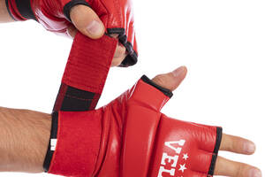 Перчатки для смешанных единоборств MMA VELO ULI-4023 L Красный