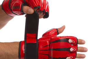 Перчатки для смешанных единоборств MMA ZELART BO-1394 L Красный
