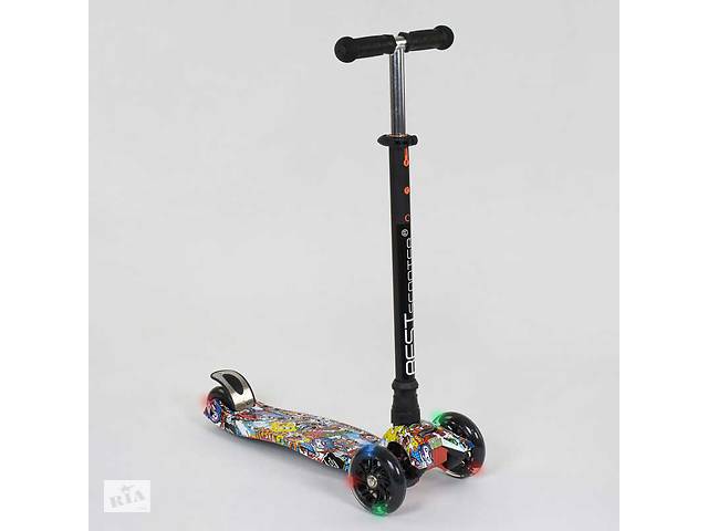 Самокат MAXI 'Best Scooter' 4 колеса PU, свет, трубка руля алюминиевая Black/Multicolored (74477)