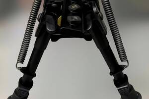 Сошки Harris Bipod S-BRM-MLOK, 152-229 мм, шарнирная база, подпружиненные ножки с резиновыми наконечниками