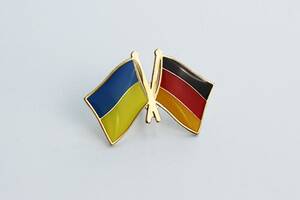 Значок Dobroznak Прапори Україна / Німеччина
