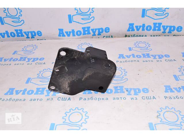 Клык лонжерона левый Jeep Cherokee KL 14- 68096087AB