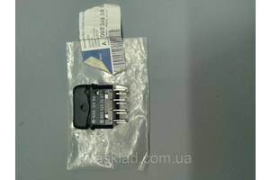 A0035452407 MERCEDES Кнопка склоочисника оригінал