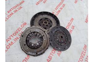 Комплект зчеплення для Skoda Octavia 1.8t 1999-2010 06A105264A, 06A141025E, 06A141031D AGU