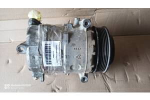 Компресор кондиционера Jeep Cherokee 2.4L 68103197AB