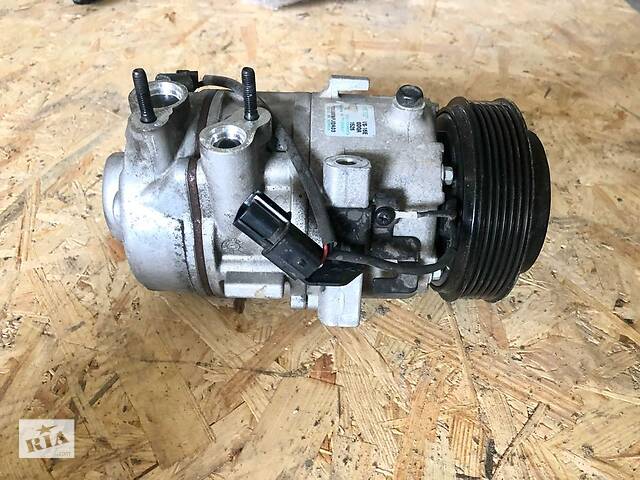 Компресор кондиціонера 2.0 Hyundai Tucson Хюндай Туксон Хундай Туксон з ...