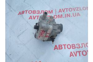 Корпус масляного фільтра для Volkswagen Passat B5 1.6i AHL 06A115417
