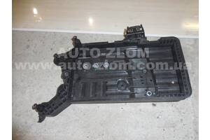 Корпус под аккумулятор для Volkswagen Tiguan II 5QF915321C