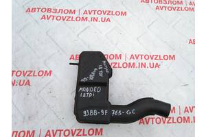 Корпус воздушного фильтра для Audi B4 2. 3i 048133837A