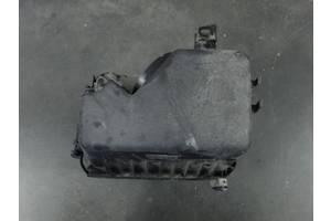 Корпус повітряного фільтра Toyota Corolla Auris 2006-2012р. 17700-22201 / 1770022201