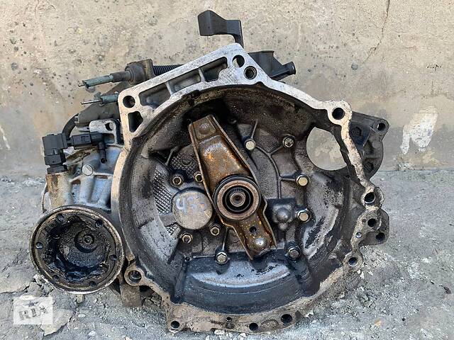КПП для Volkswagen Passat B3 1.9 D/TD - Фото 1