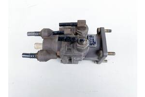 Кран главный тормозной Mercedes 0024317005 / Bosch 0481064205