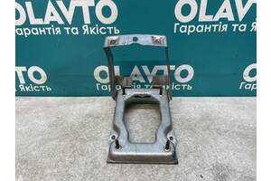 Кронштейн, держатель кулисы переключения КПП Ford Transit Connect 2002-2010. 1.8 TDCI.