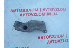 Кронштейн двигателя для Volkswagen Passat B5 8D0199307J