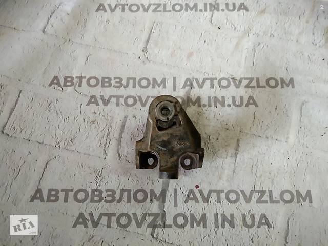 Кронштейн двигуна Ford Mondeo I, 93BB-6P092-CE