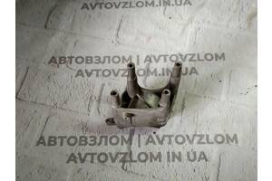 Кронштейн двигуна Mercedes Vito 639 2.2 cdi A6460780161