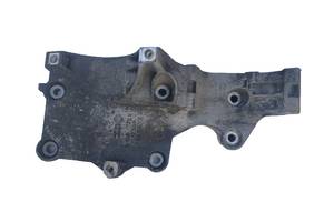 Кронштейн генератора, компрессора 1.9TDI 03G903143A Volkswagen Touran 2003-2010