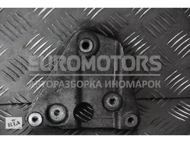 Кронштейн кондиционера Toyota Yaris 1.0 12V 2006-2011 884310H010