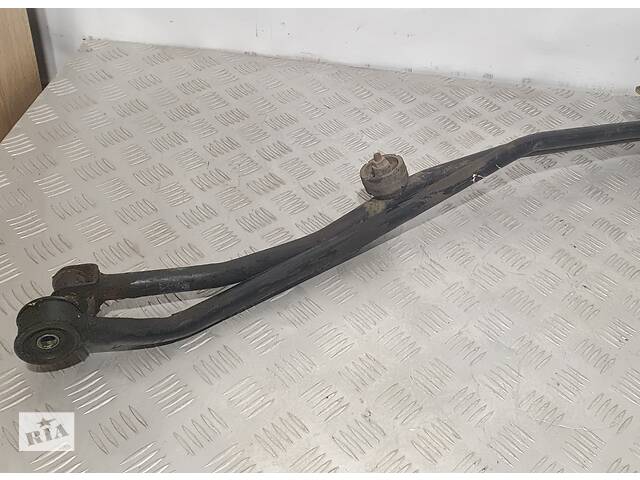 Кронштейн КПП nissan primera p12 (2003-2007) Nissan primera p12 (2001 - 2007) 34550AU300