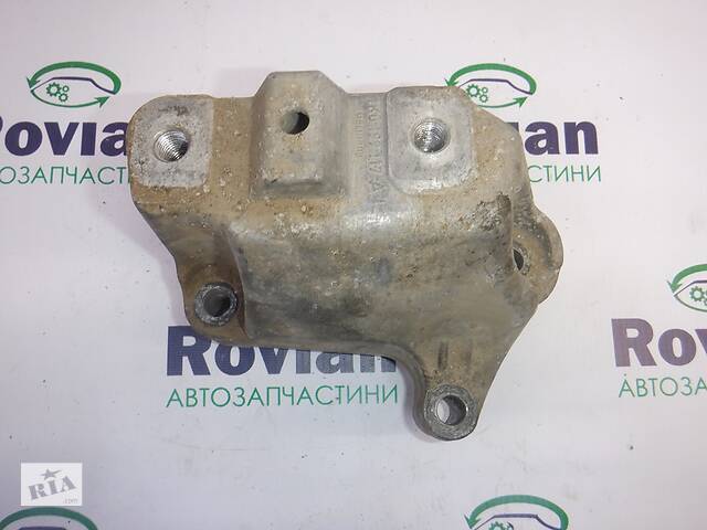 Кронштейн КПП Volkswagen CADDY 3 2004-2010 (Фольксваген Кадди), БУ-203530