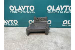 Кронштейн опоры двигателя Opel Corsa 2003-2009. Meriva 2003-2010. Tigra 2004-2009. Astra H 2004-2010. 1.3 CDTI.