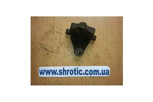 Подушки кронштейна 8200404276 (Б / у), Renault Trafic, Opel Vivaro, Nissan Primastar, Renault Trafik, Opel Vivaro, Nissan Prima. . .