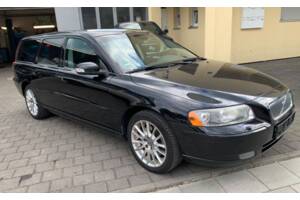 крило переднє праве для Volvo V70 2000-2007