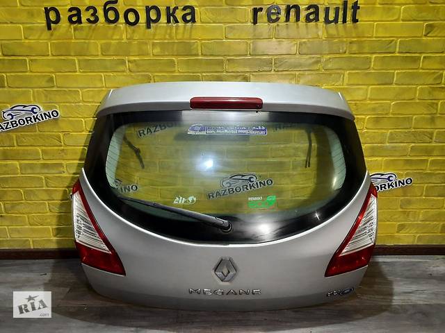 Крышка багажника (ляда, задняя дверь, хэтчбек) Renault Megane 2009-2015 (Рено Меган)