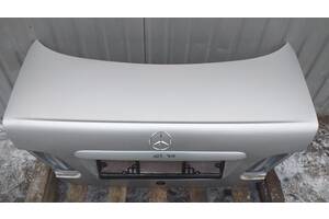 Кришка багажника Mercedes W208 97-02