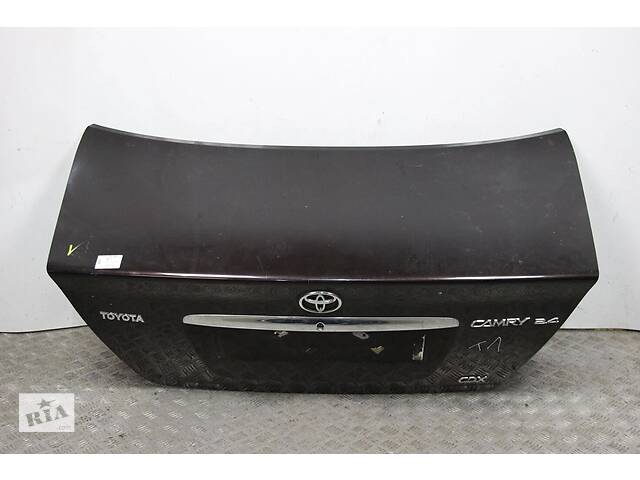 Крышка багажника седан Toyota Camry 30 2001-2006 6440133280 (9301)