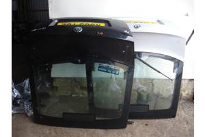 ограничитель двери багажника skoda octavia ограничитель двери багажника skoda octavia