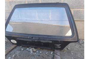 Кришка багажника зі склом для Volkswagen Golf II 1983-1991 рік