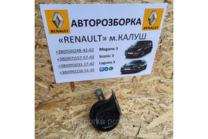 Крышка лючка бензобака Renault Megane 3 Scenic 3 09-15г. (Рено Меган Сценик ІІІ)