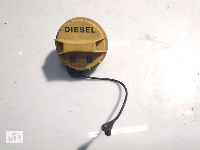Крышка топливного бака дизель HYUNDAI TUCSON IX 09-16 ОЕ:310103J000 ...