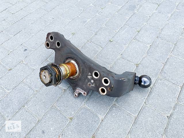 Кулак поворотный Volvo 3177036 / Ø 68mm