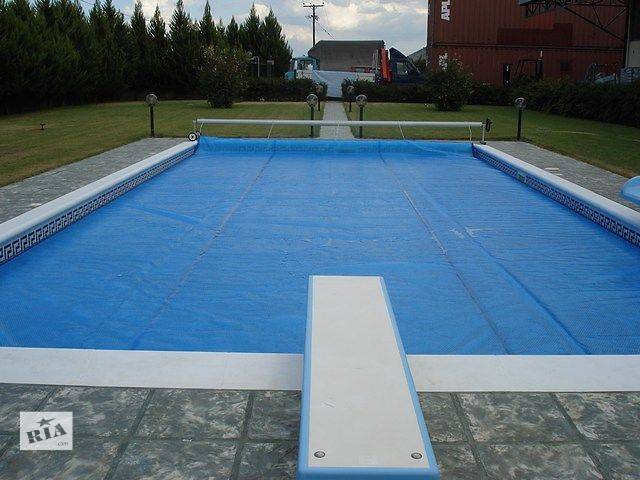 Літнє покриття для басейну